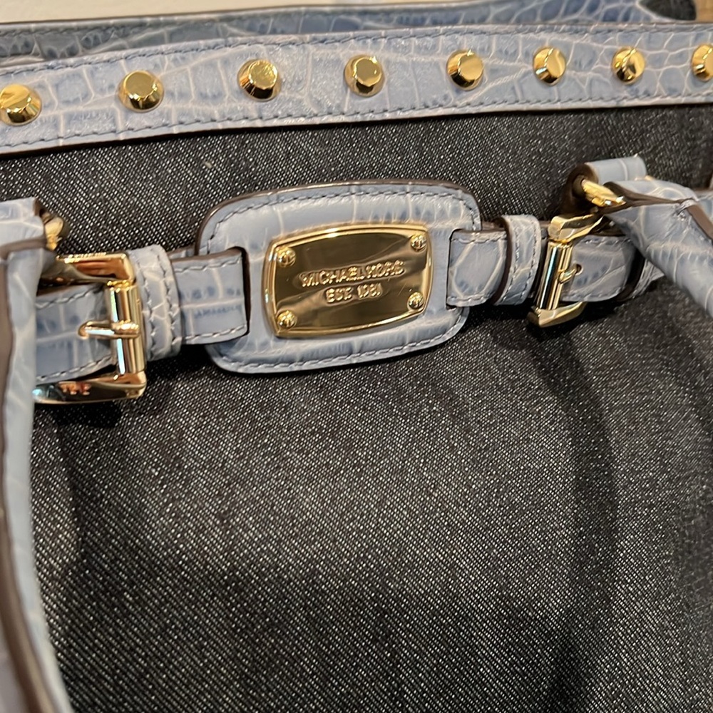 Michael Kors Denim & Croc Embossed Blue Leather Handbag Crossbody NWOT - Picture 10 of 10